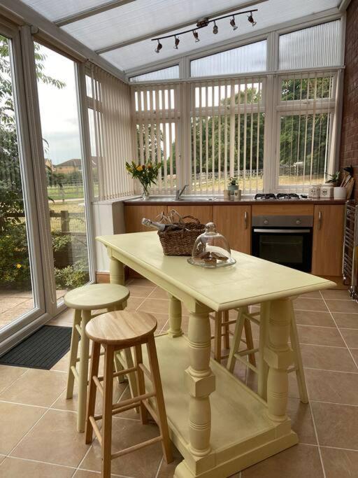 5A - 'Your Place' A Unique Space To Make Your Own. Elloughton エクステリア 写真