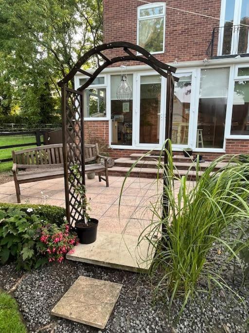 5A - 'Your Place' A Unique Space To Make Your Own. Elloughton エクステリア 写真